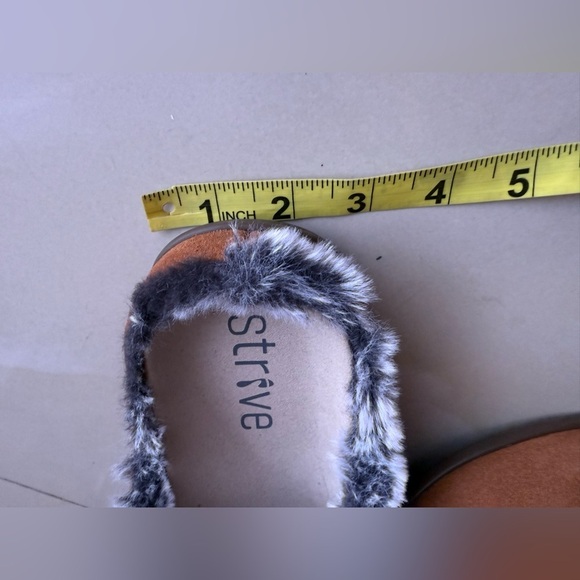 Strive Luxembourg Men's Supportive Slipper Charcoal Grey Men's 10.5 / 11 mule - Picture 7 of 13